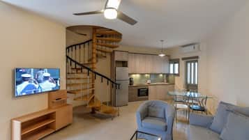 Apartment, 2 Bedrooms, Sea View | Living area