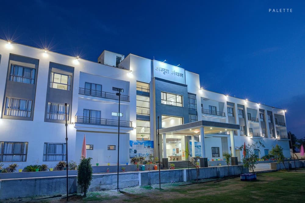 Hotel Amrit Manthan