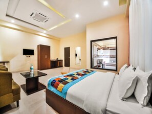 Premium Room | Soundproofing, free WiFi - Hotel Amrit Manthan (Chittorgarh)