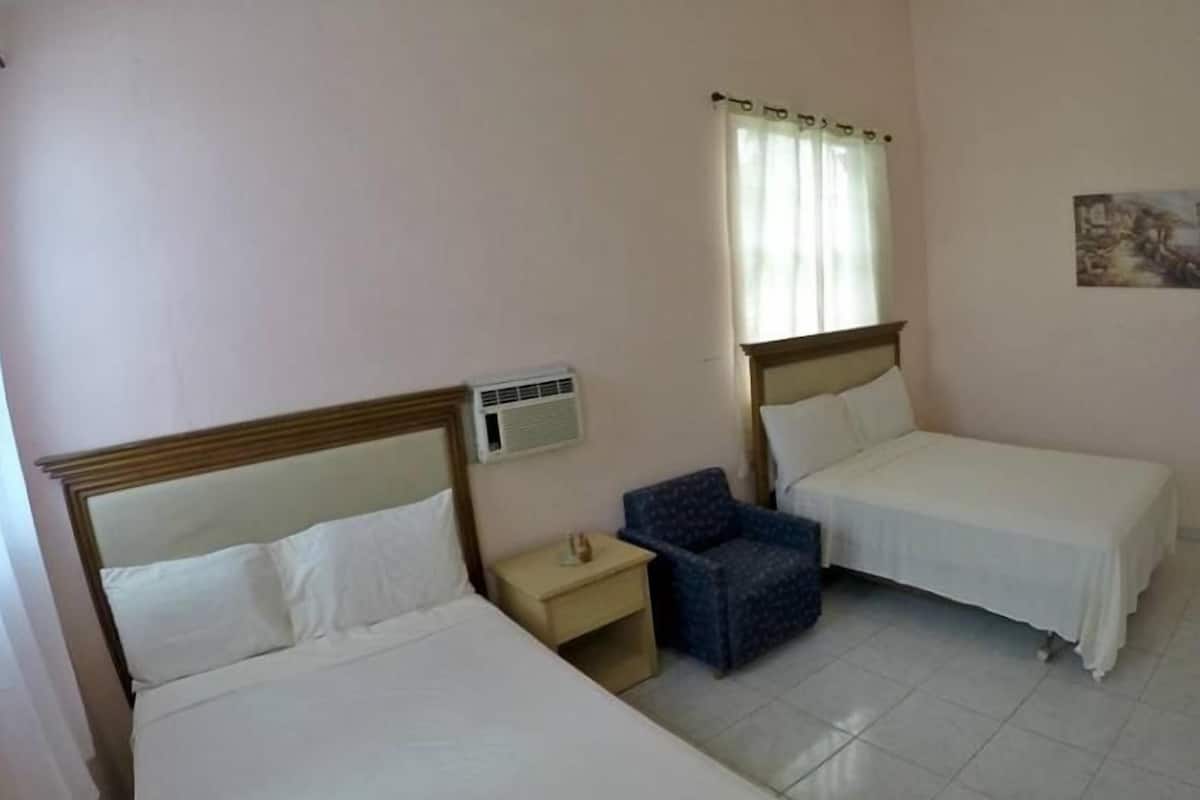 1 bedroom, premium bedding, desk, iron/ironing board