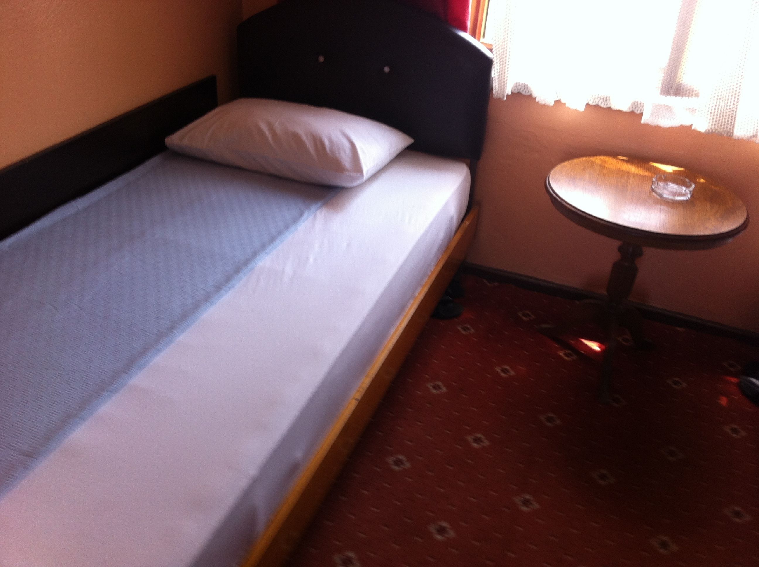 desk, soundproofing, iron/ironing board, free wifi