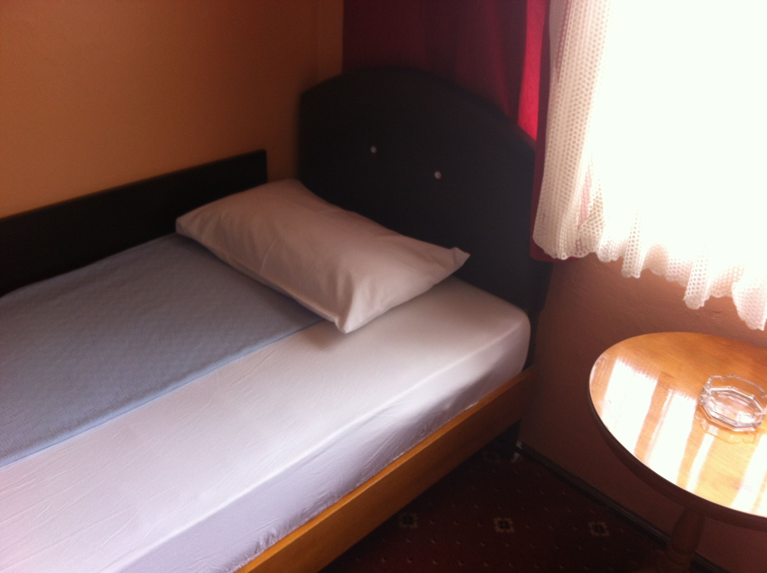 desk, soundproofing, iron/ironing board, free wifi