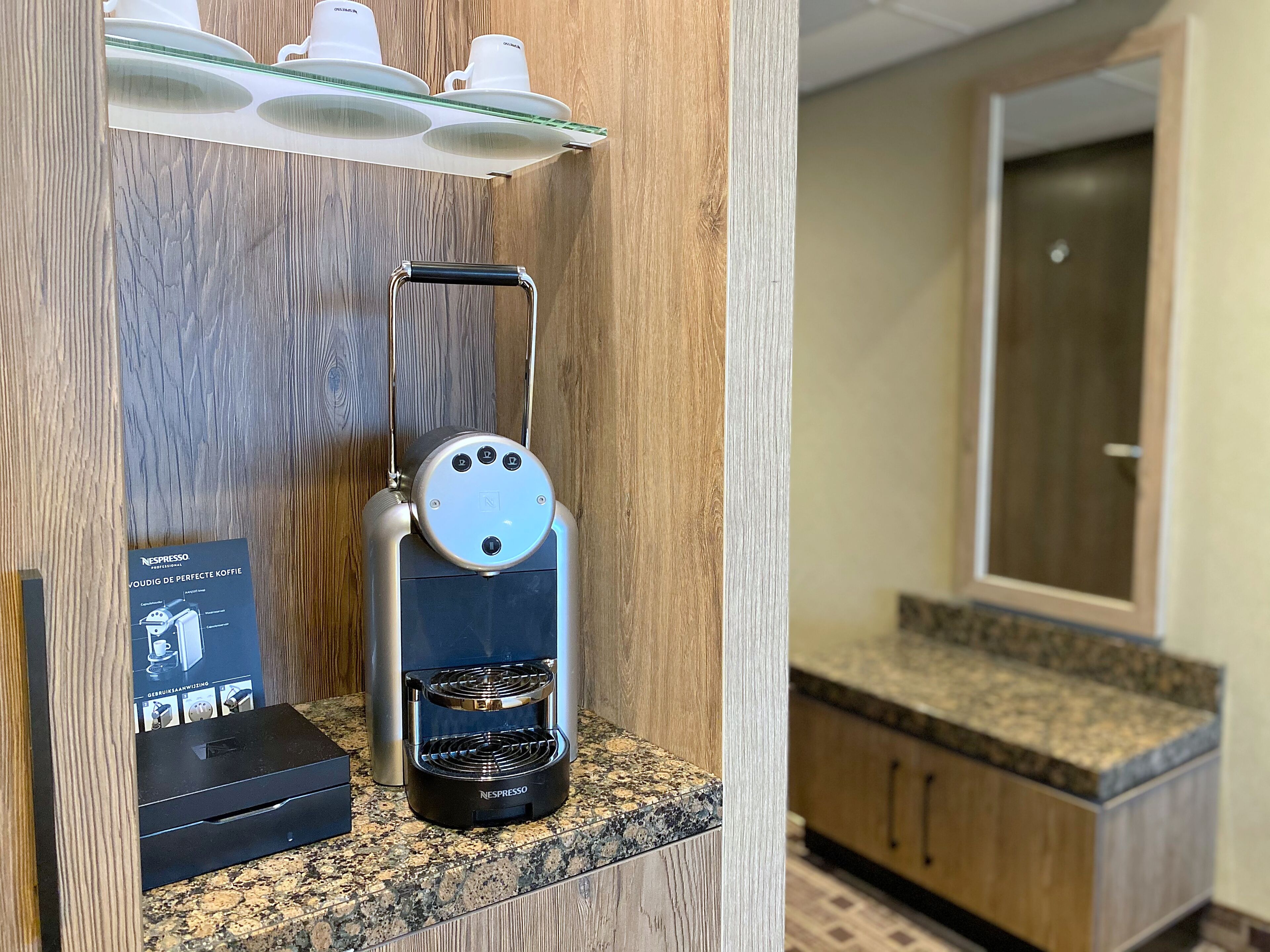 standard triple room | coffee and/or coffee maker