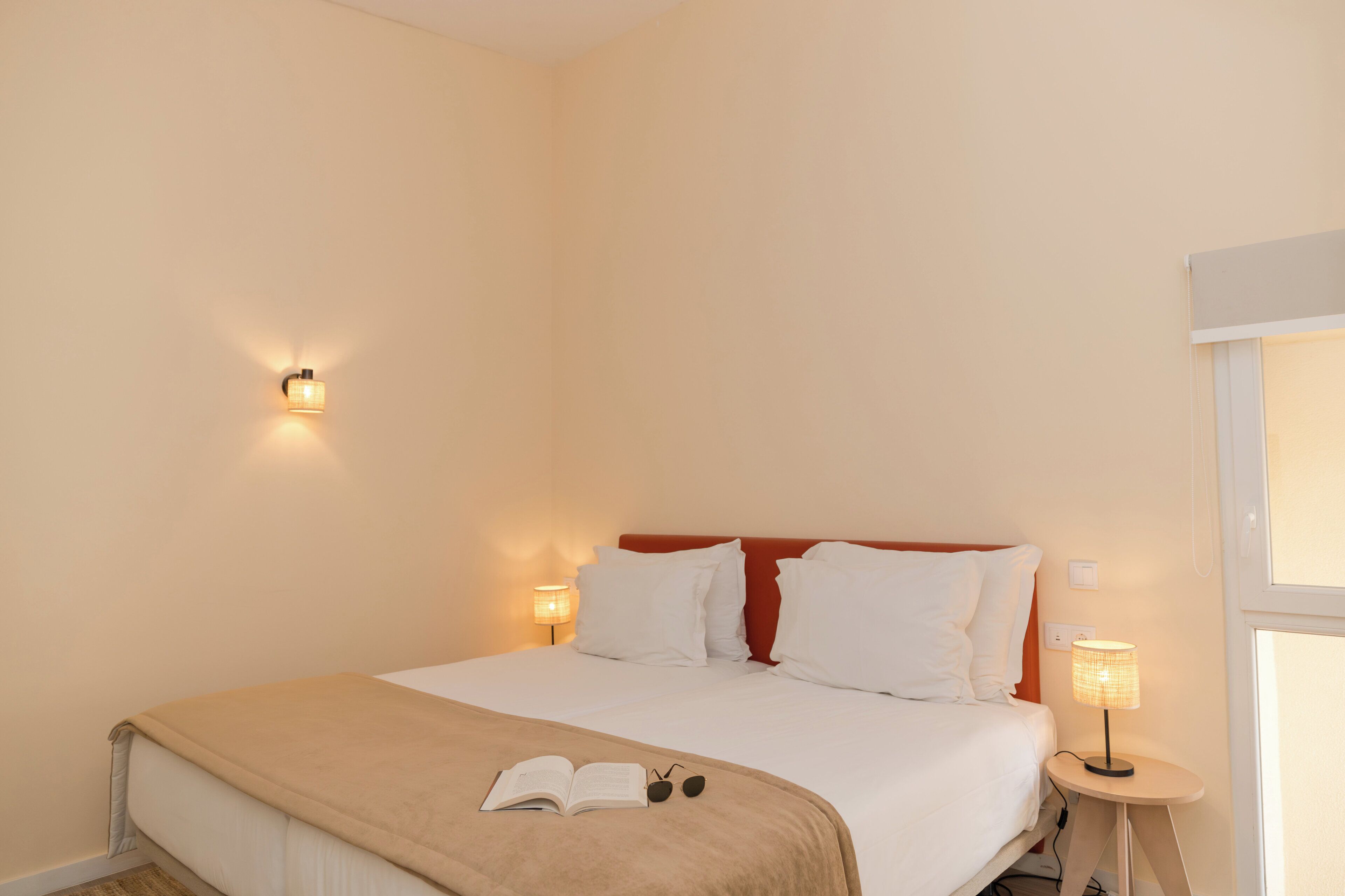 Biệt thự, 2 phòng ngủ | Minibar, màn/rèm cản sáng, truy cập Internet không dây miễn phí 