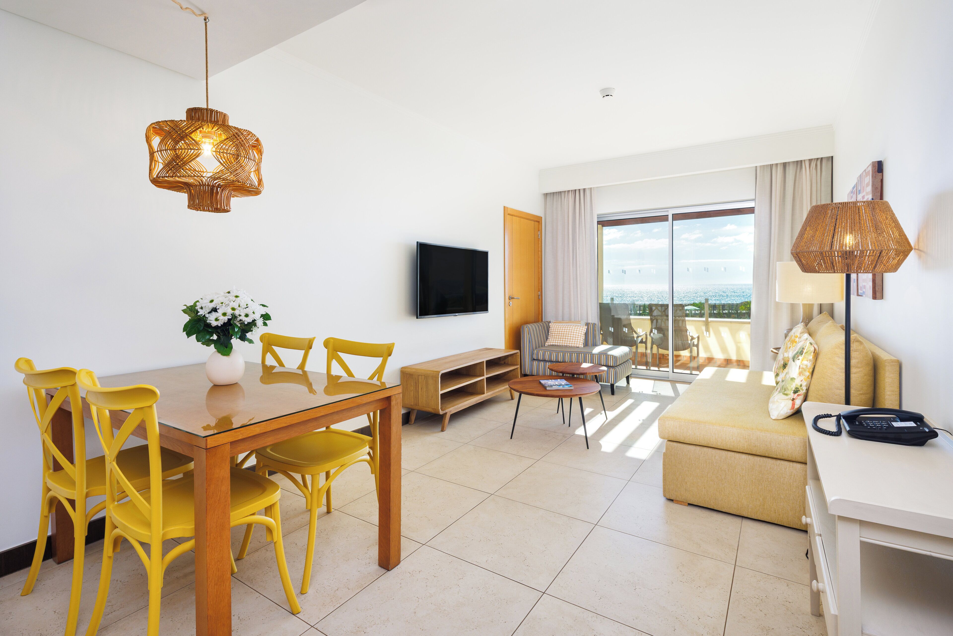 Minibar, blackout curtains, free WiFi, bed sheets