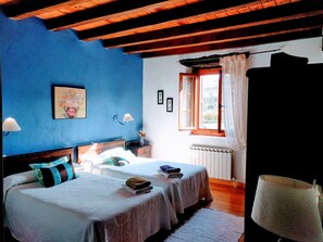 Blackout drapes, free cribs/infant beds, rollaway beds, free WiFi