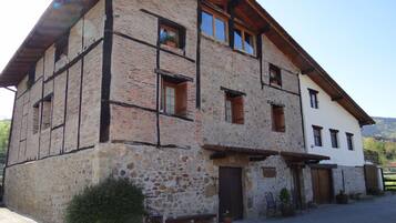 Façade de lâhĂ©bergement