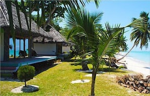 En la playa, buceo, snorkel, kayak