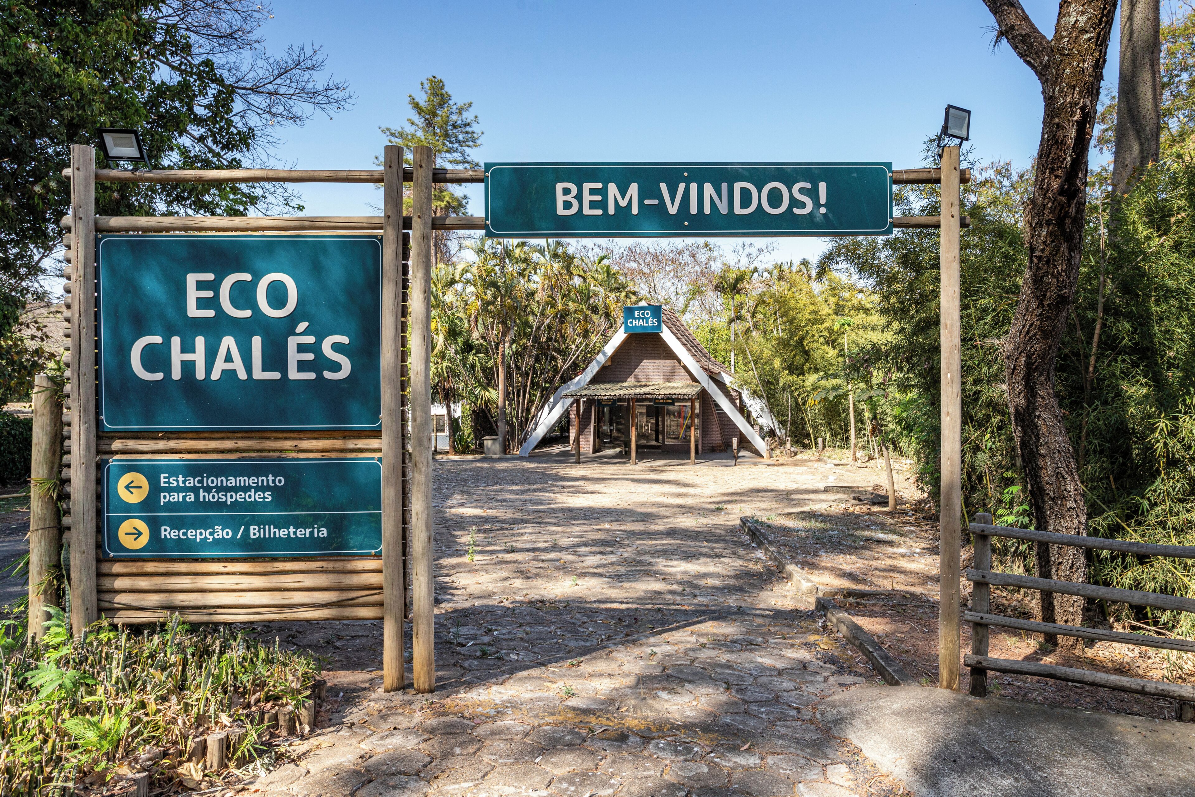 Fachada da propriedade