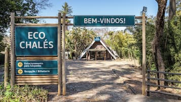 Fachada da propriedade