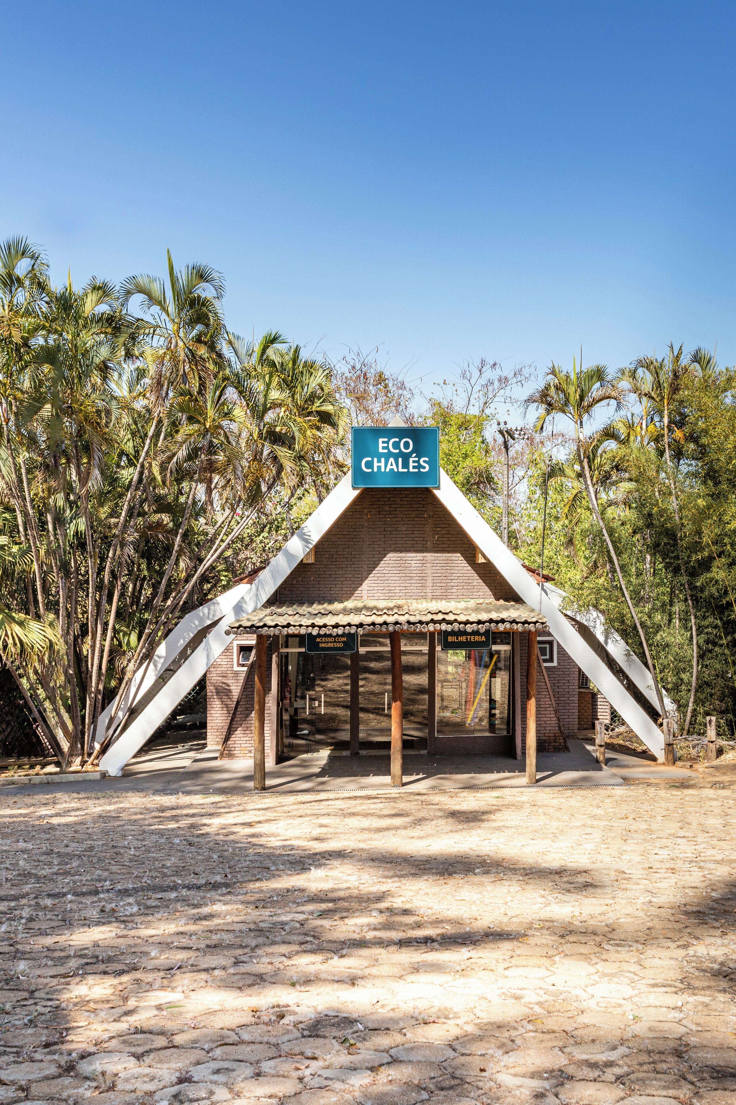 Fachada da propriedade