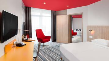 1 bedroom, minibar, in-room safe, desk