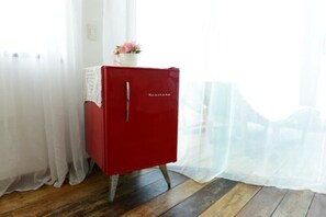 Suite Bulan Madu, 1 kamar tidur, hot tub, menghadap laut | Minibar, brankas, setrika/meja setrika, dan Wi-Fi gratis