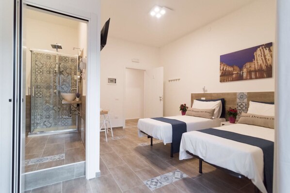 Double or Twin Room, Private Bathroom | Premium bedding, individually decorated, individually furnished