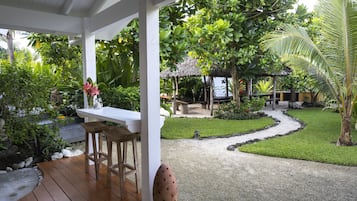 Double Room, Private Bathroom (Hibiscus Room) | Terrace/patio