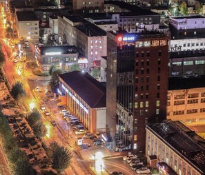 Front of property – evening/night - UBINN hotel & gallery (Ulaanbaatar)