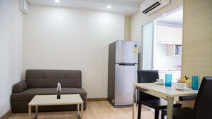 1 Bedroom  | Dineren in de kamer