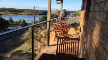 Riverview Queen Room | Balcony