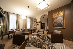 Lounge no saguão