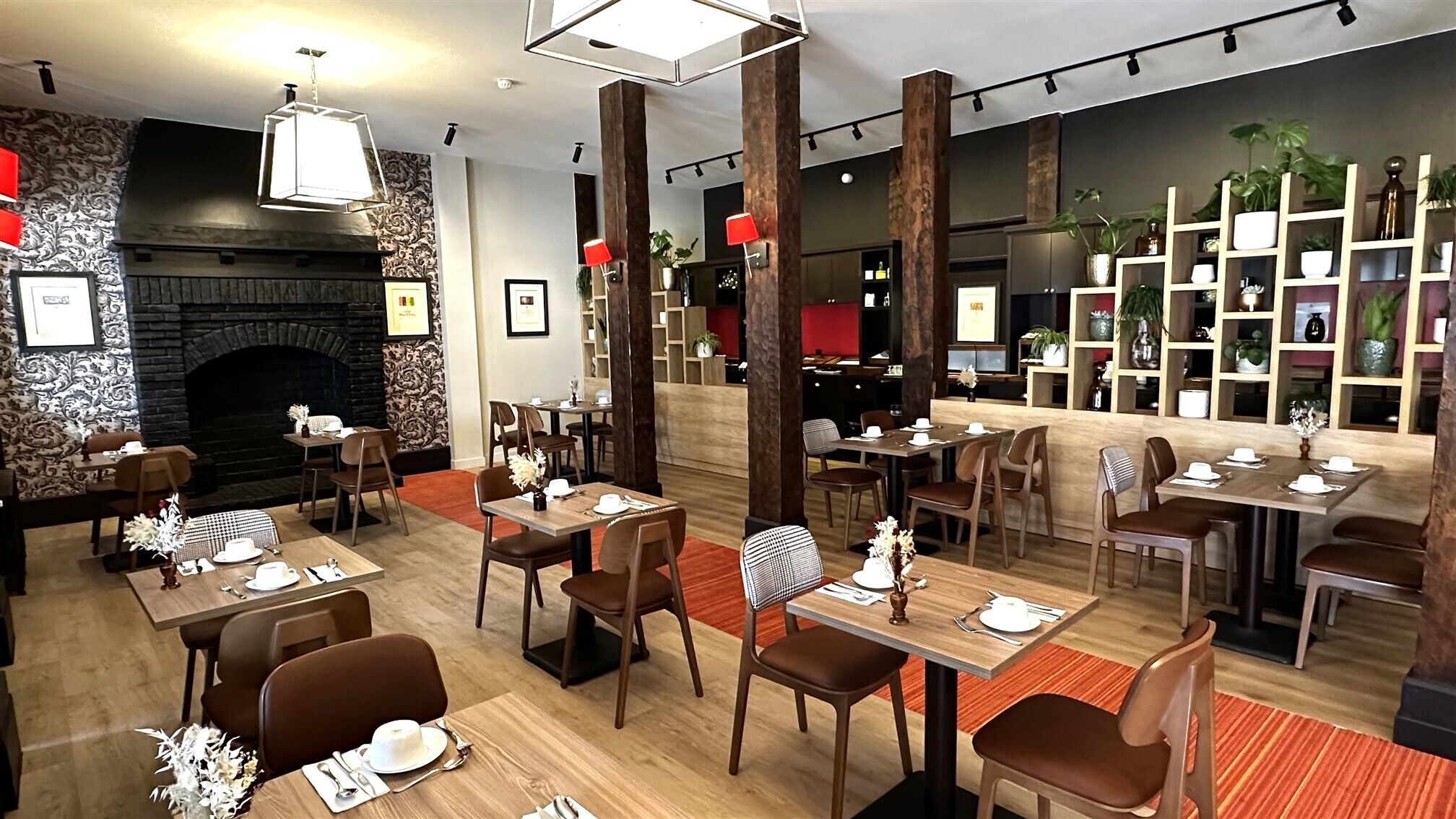 daily buffet breakfast (eur 17 per person)