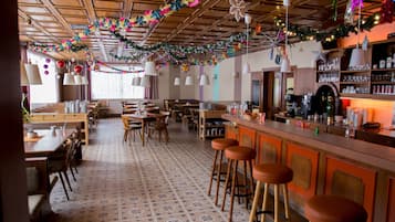 Bar (in der Unterkunft)