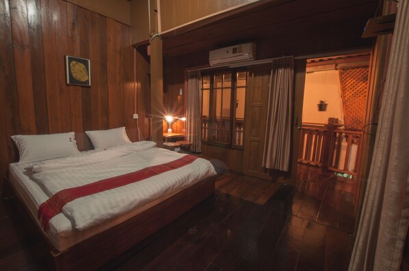 標準雙人房 | 免費無線上網、床單