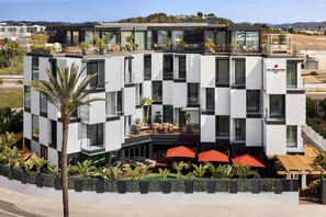 บริเวณภายนอก