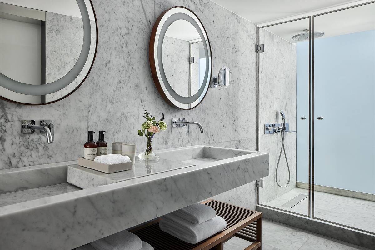 shower, rainfall showerhead, eco-friendly toiletries, hair dryer