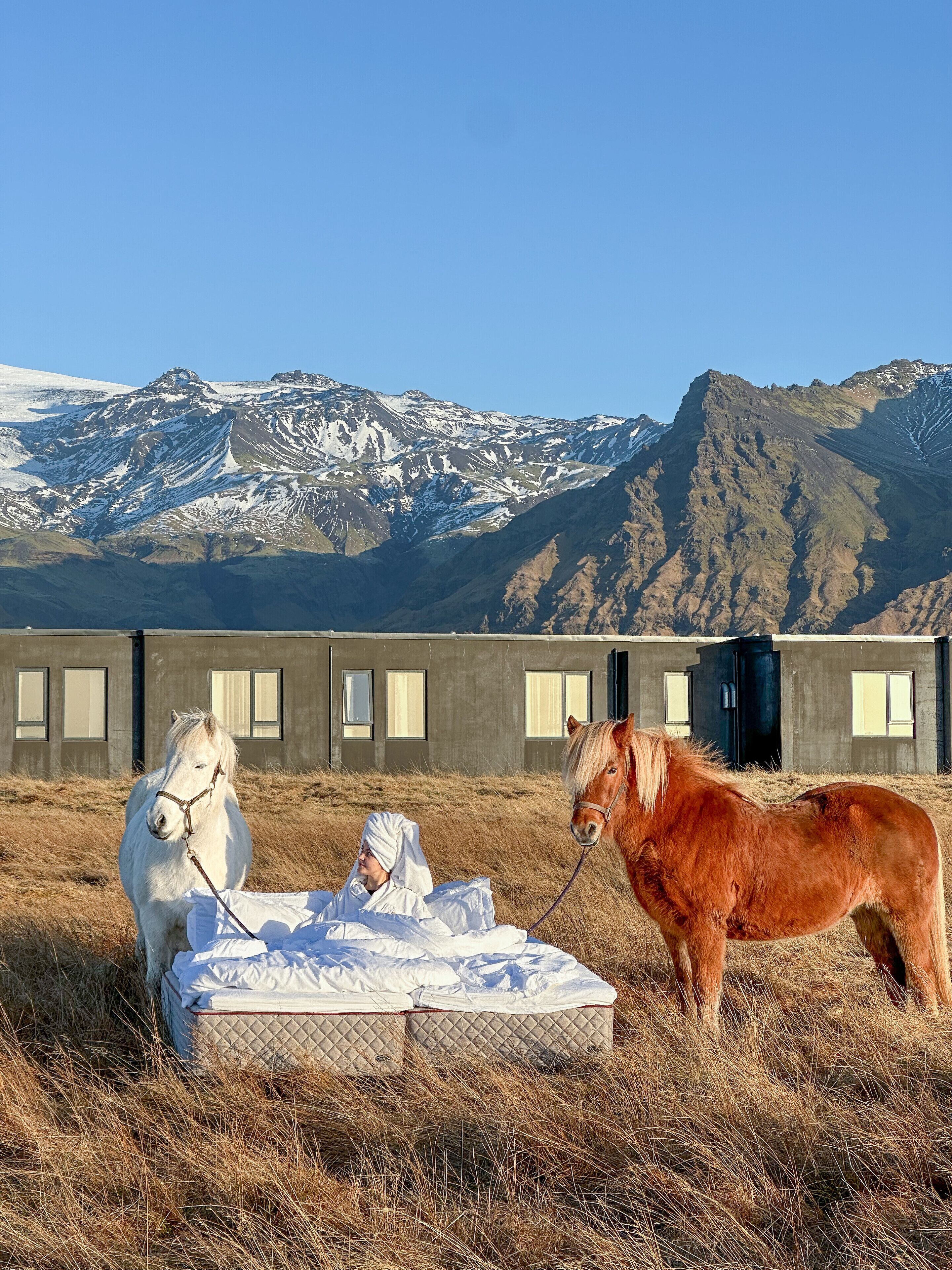 المنشأة من الخارج