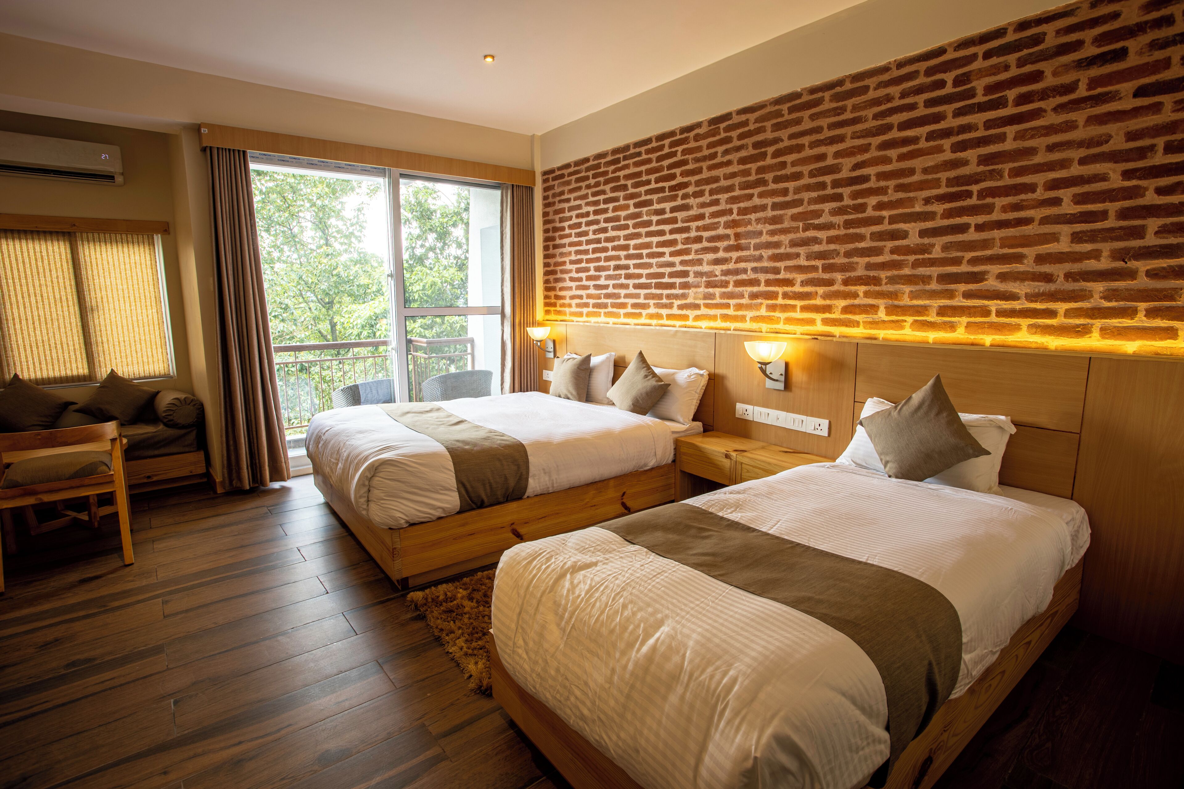 Habitación Deluxe | Caja de seguridad en la habitación, escritorio y insonorización 