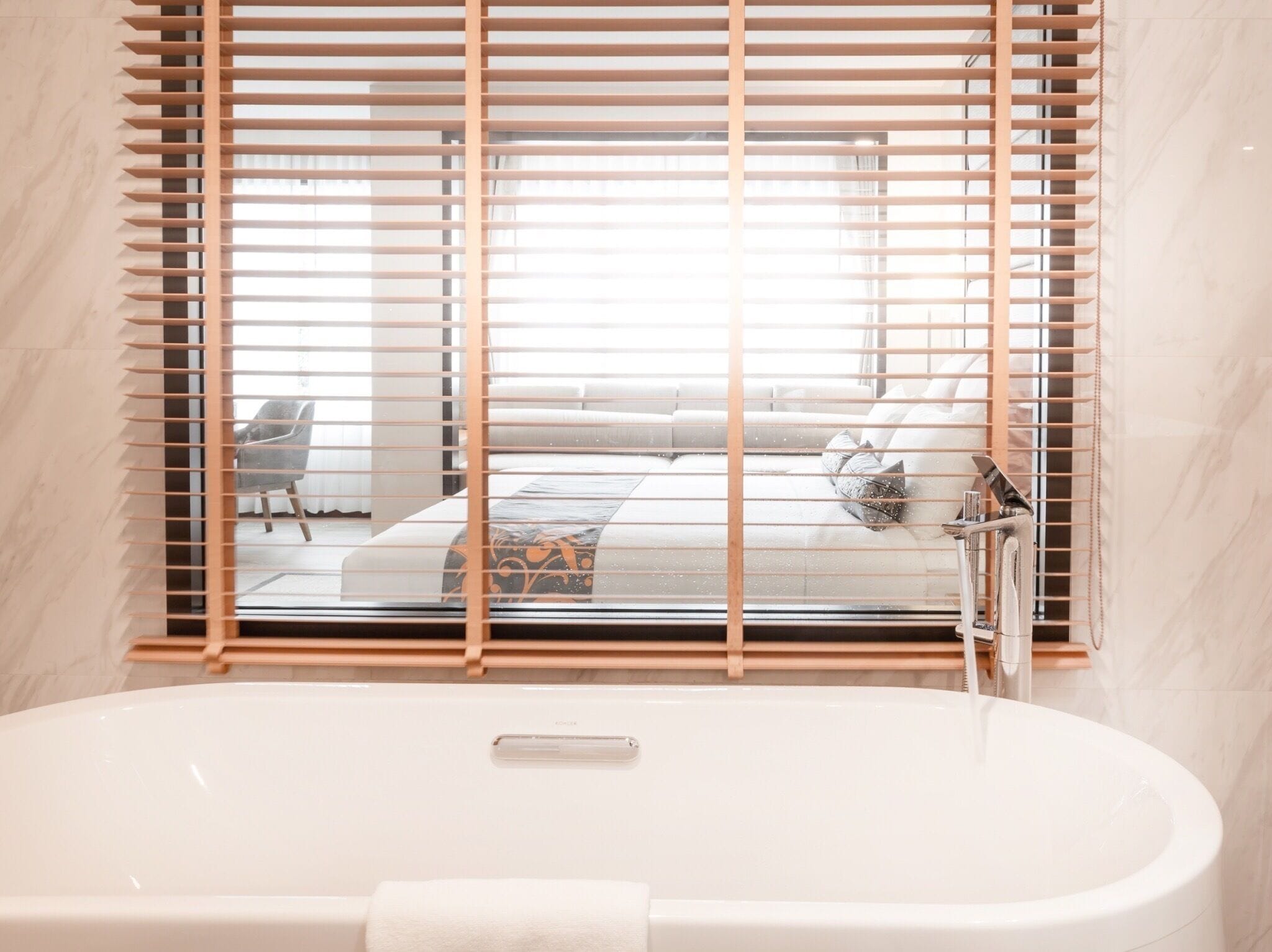 executive suite with daybed | bathroom | free toiletries, hair dryer, bathrobes, slippers