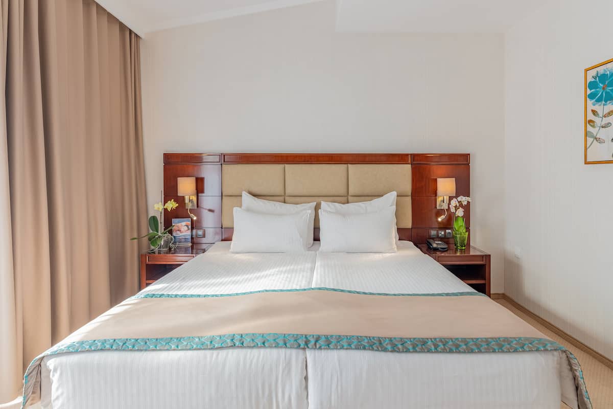 Superior Double or Twin Room | 1 bedroom, memory foam beds, minibar, in-room safe