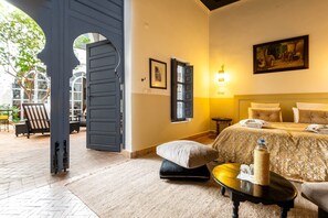Chambre Supérieure Double ou avec lits jumeaux (Safran)