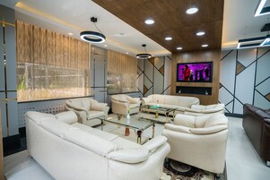 Kawasan tempat duduk lobi