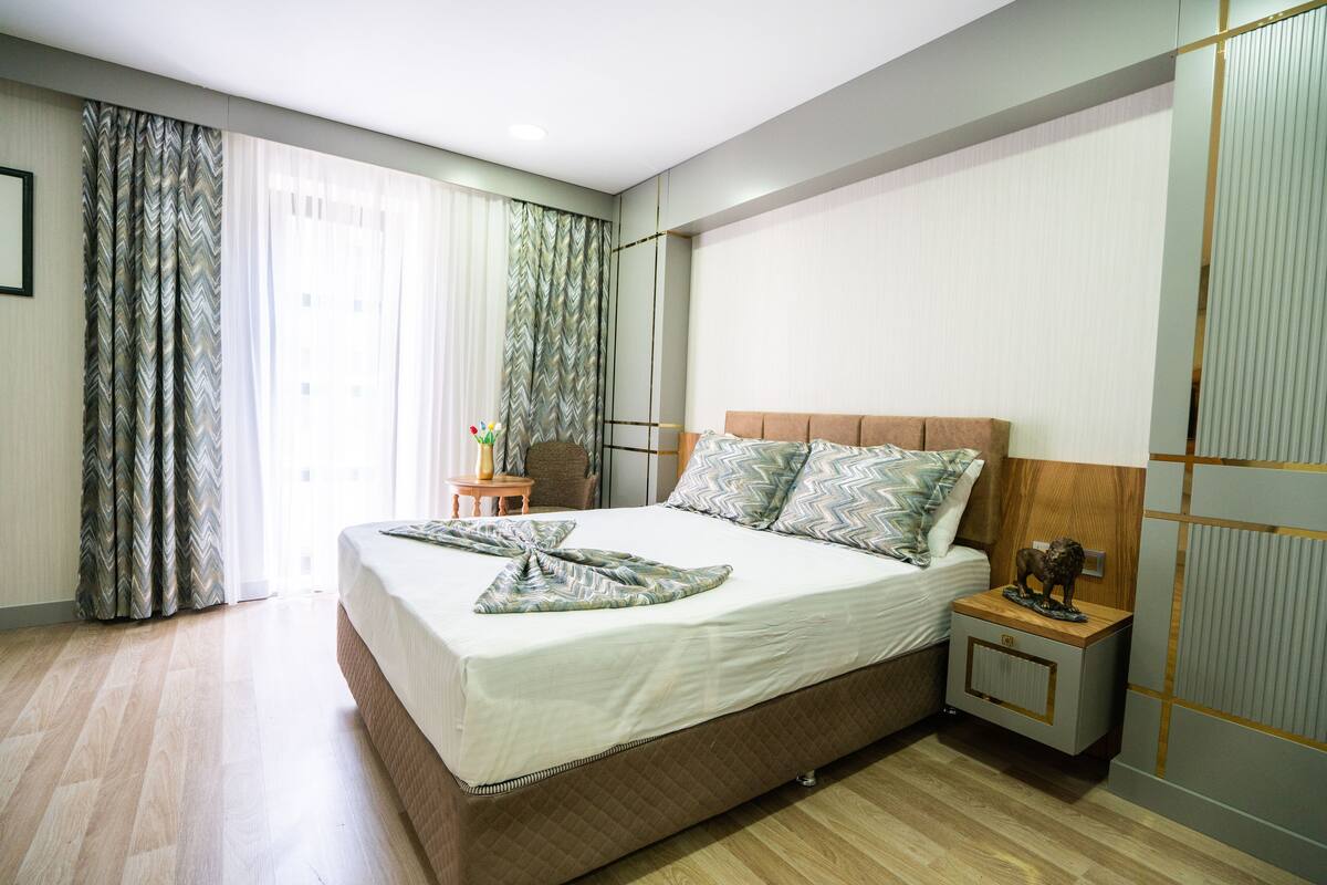 Habitación estándar | Minibar, caja fuerte, sistema de insonorización