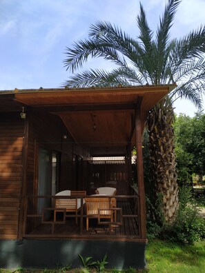 Terrace/patio - Olympos Yavuz Hotel (Kemer)