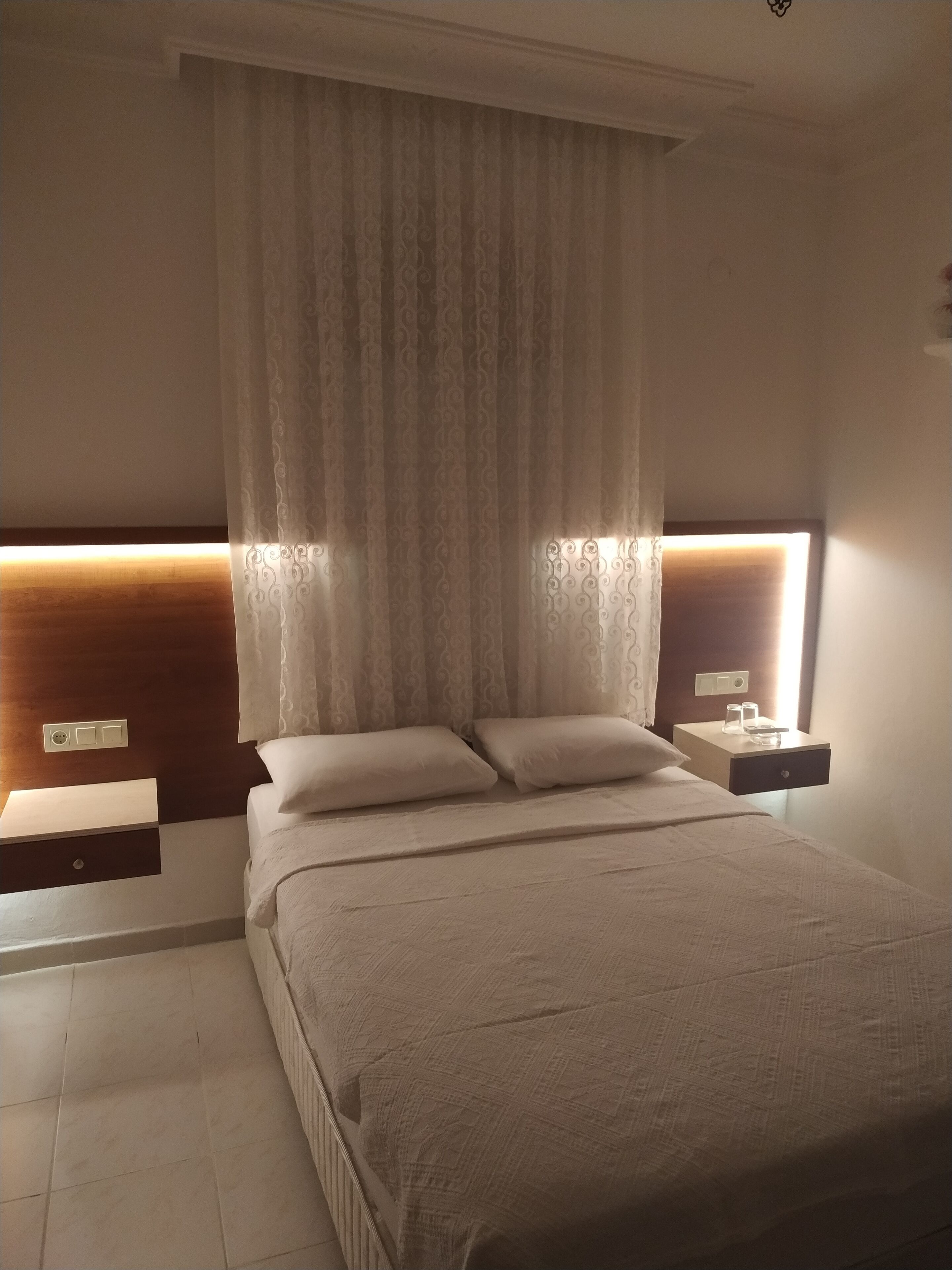 standard double room | 1 bedroom, minibar, desk, free wifi