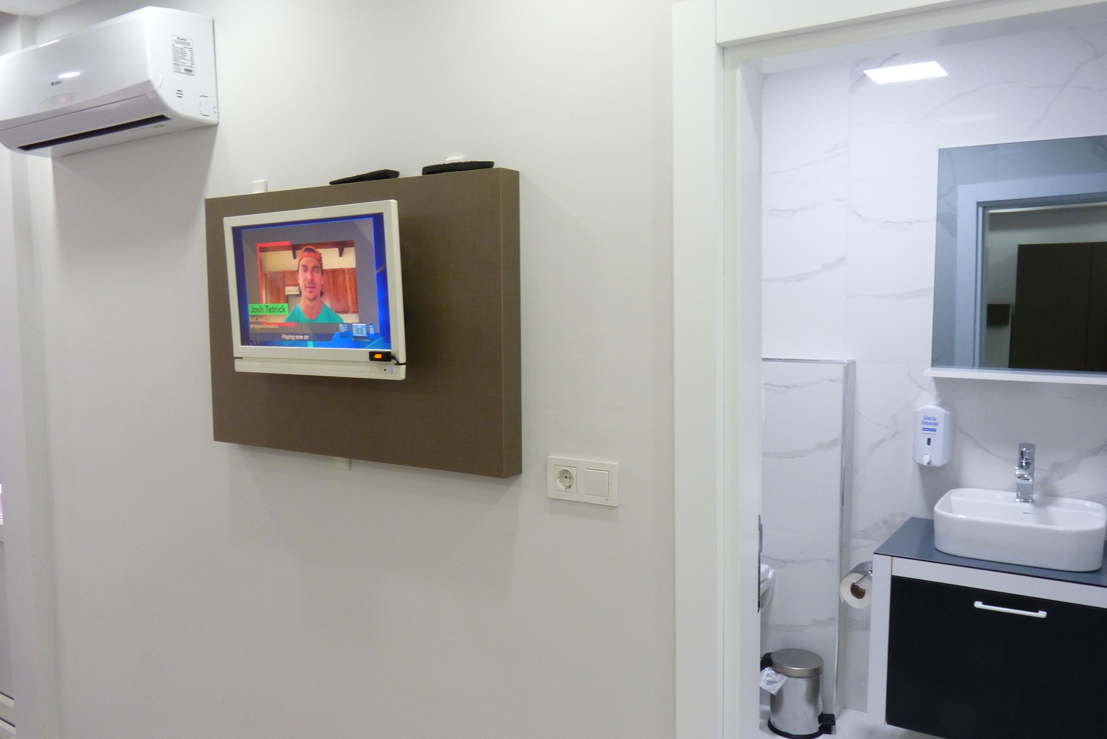 standard double room | minibar, soundproofing, iron/ironing board, free wifi