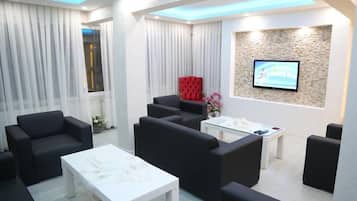 Área de estar no saguão