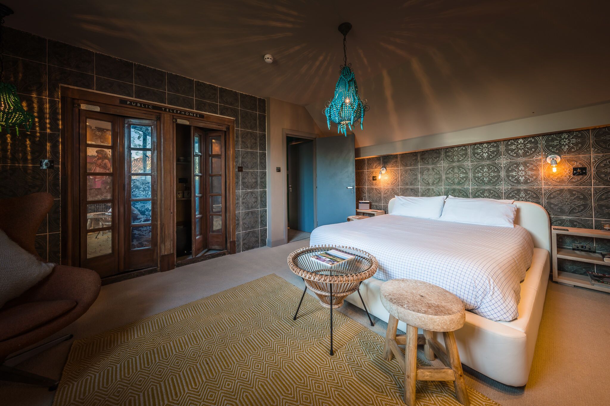 ห้องดีลักซ์ดับเบิล, ห้องน้ำในตัว, วิวแม่น้ำ (Room 2)