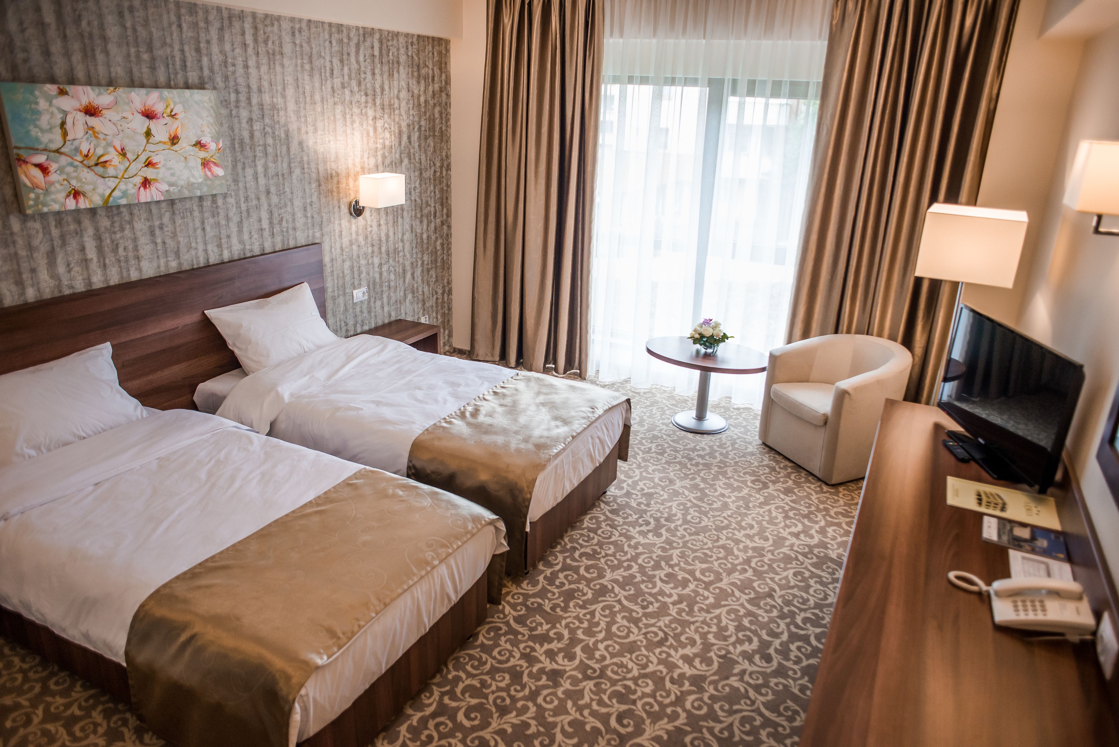 minibar, in-room safe, soundproofing, cots/infant beds