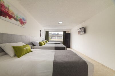 Ayenda 1055 Agora Inn Corferias