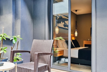 Garden view. Loft 1502