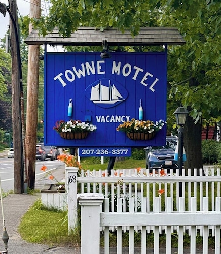 The Towne Motel