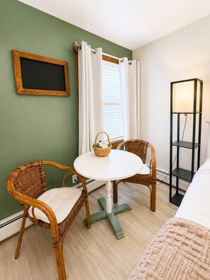 Standard Quadruple Room, 2 Queen Beds, Refrigerator, Mezzanine | Premium bedding, individually decorated, individually furnished - The Towne Motel (Camden)