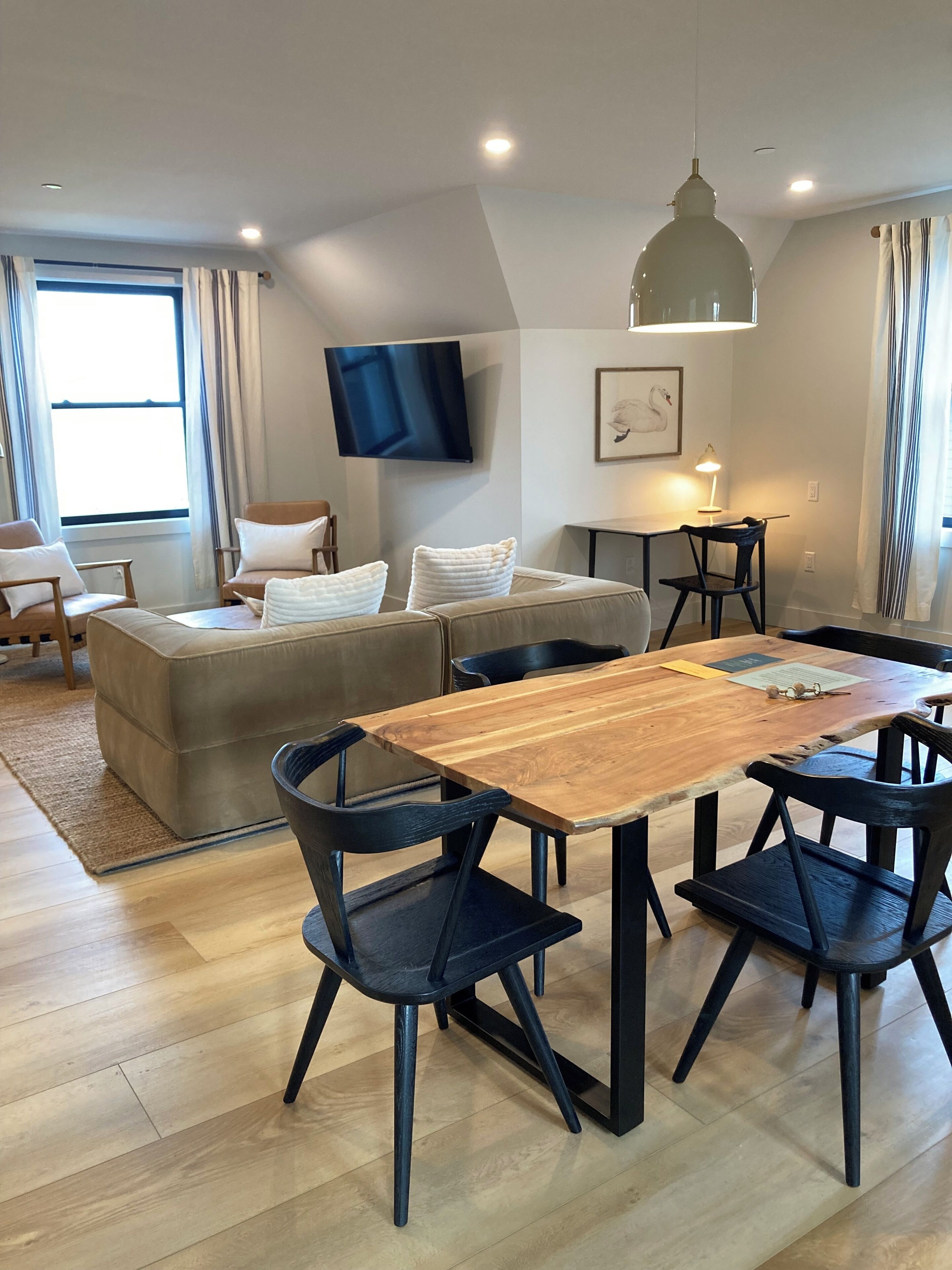 Family Apartment, 2 Bedrooms, Kitchen, Harbour View | Living area | Heated floors