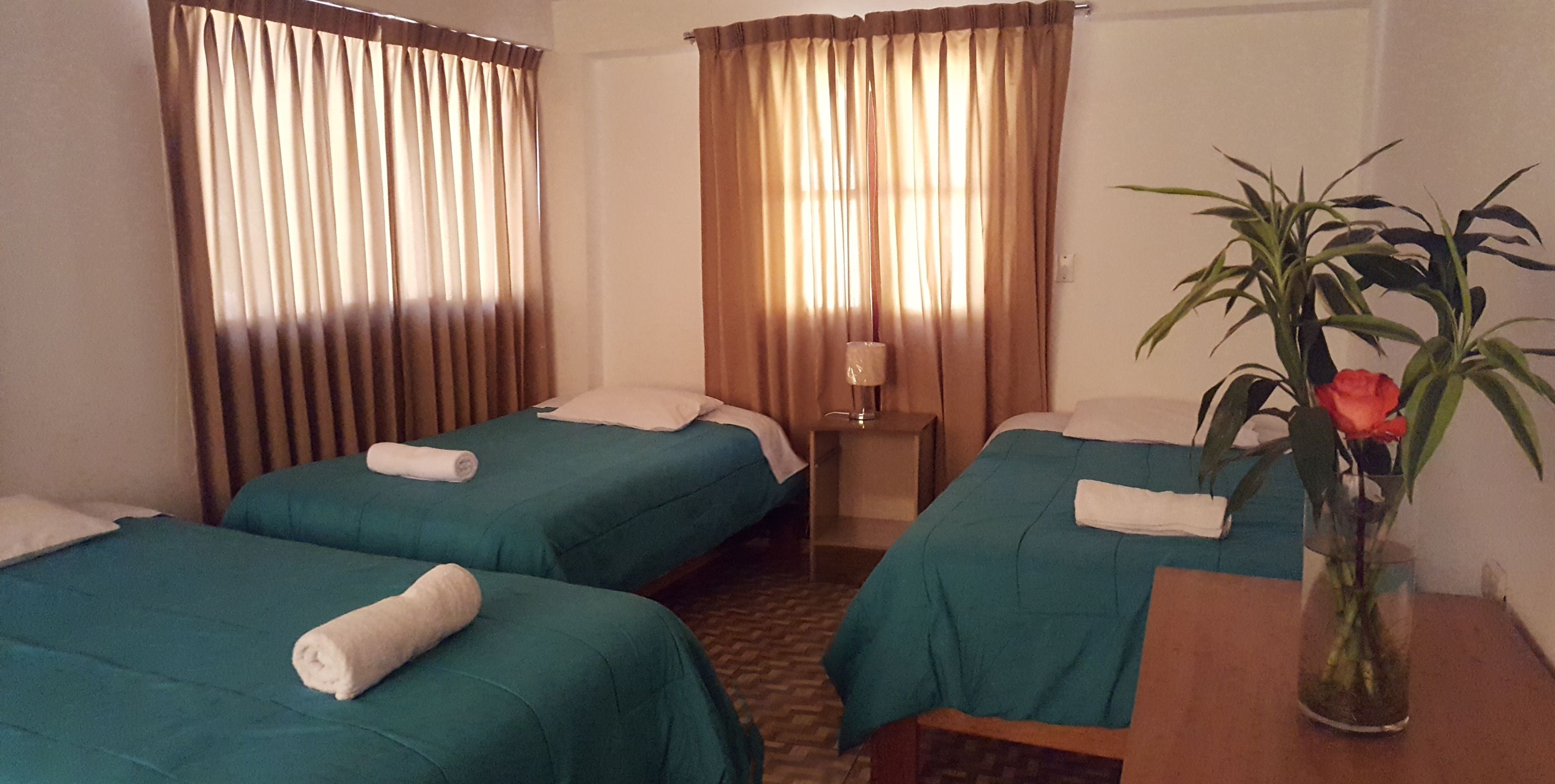 triple room | desk, iron/ironing board, free wifi