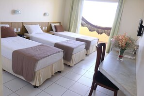 Apto Master Triplo localizados no 1, 2 e 3 andar | Minibar, bureau, rideaux occultants, Wi-Fi gratuit