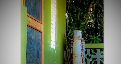 MaFlo Arms Apartments