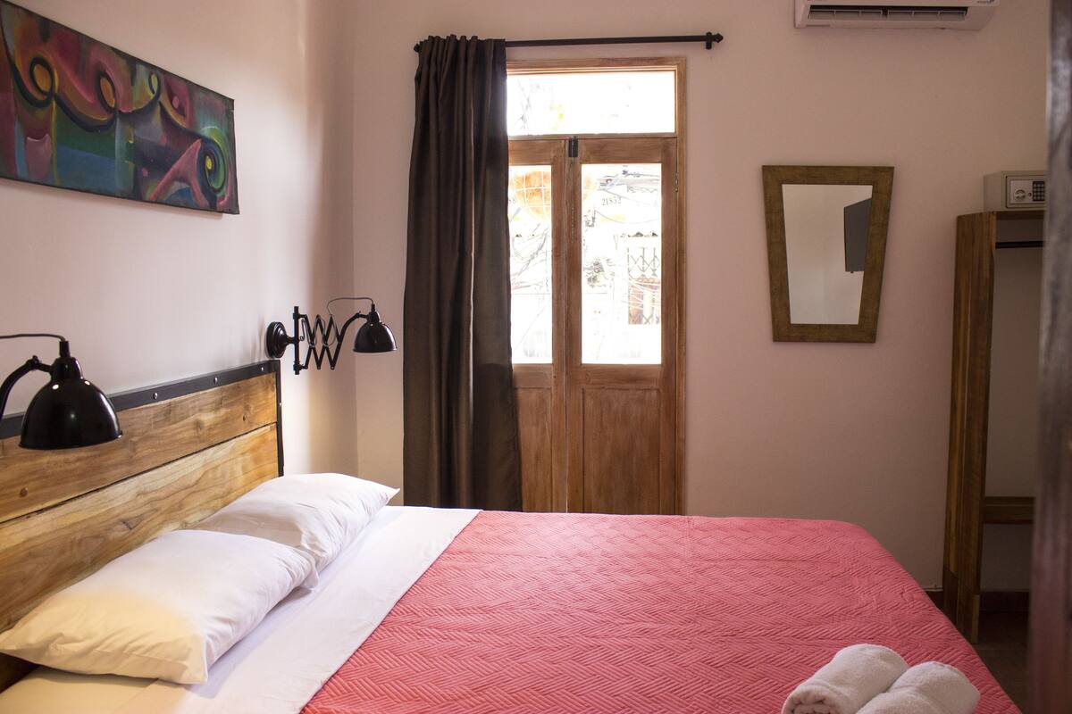 In-room safe, iron/ironing board, free WiFi, bed sheets